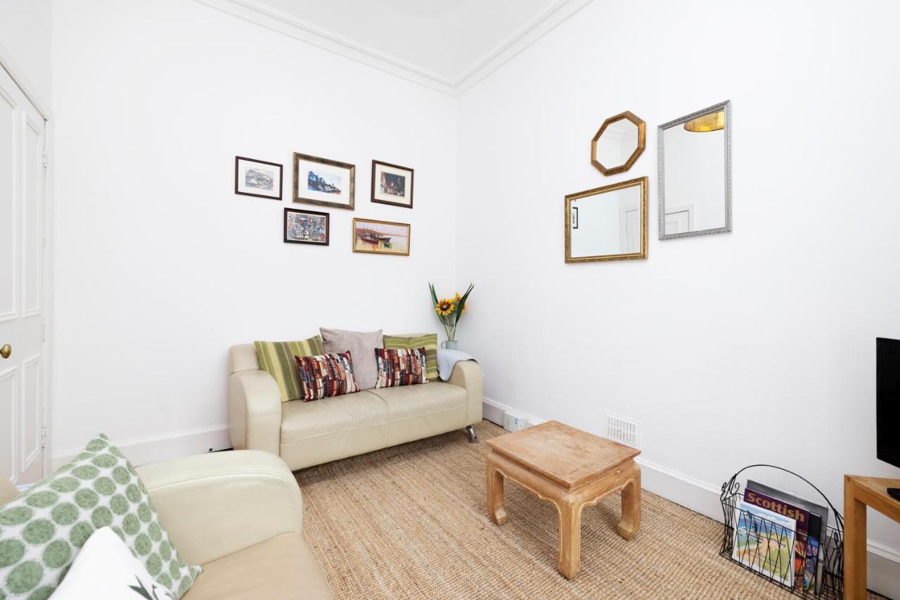 Joivy Cosy Flat In The Heart Of Edinburgh Apartment Екстериор снимка