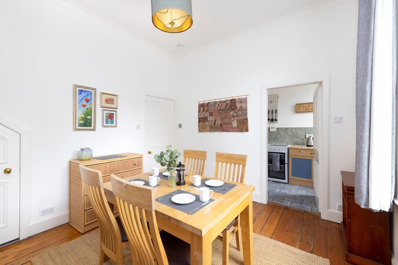 Joivy Cosy Flat In The Heart Of Edinburgh Apartment Екстериор снимка