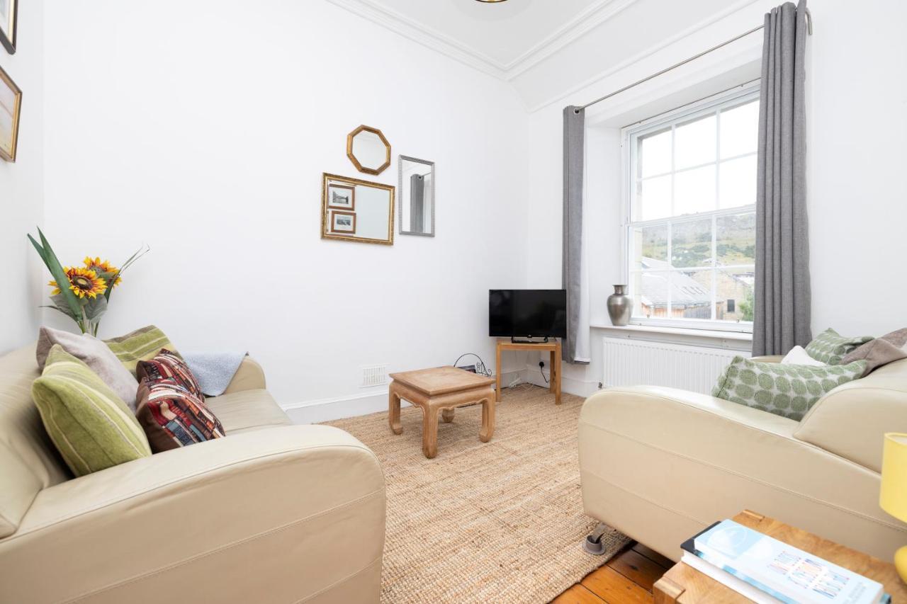 Joivy Cosy Flat In The Heart Of Edinburgh Apartment Екстериор снимка