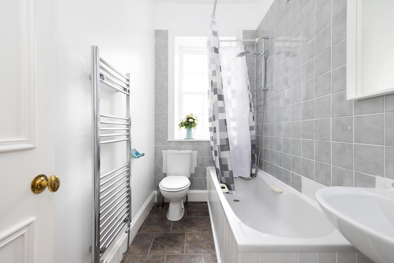 Joivy Cosy Flat In The Heart Of Edinburgh Apartment Екстериор снимка